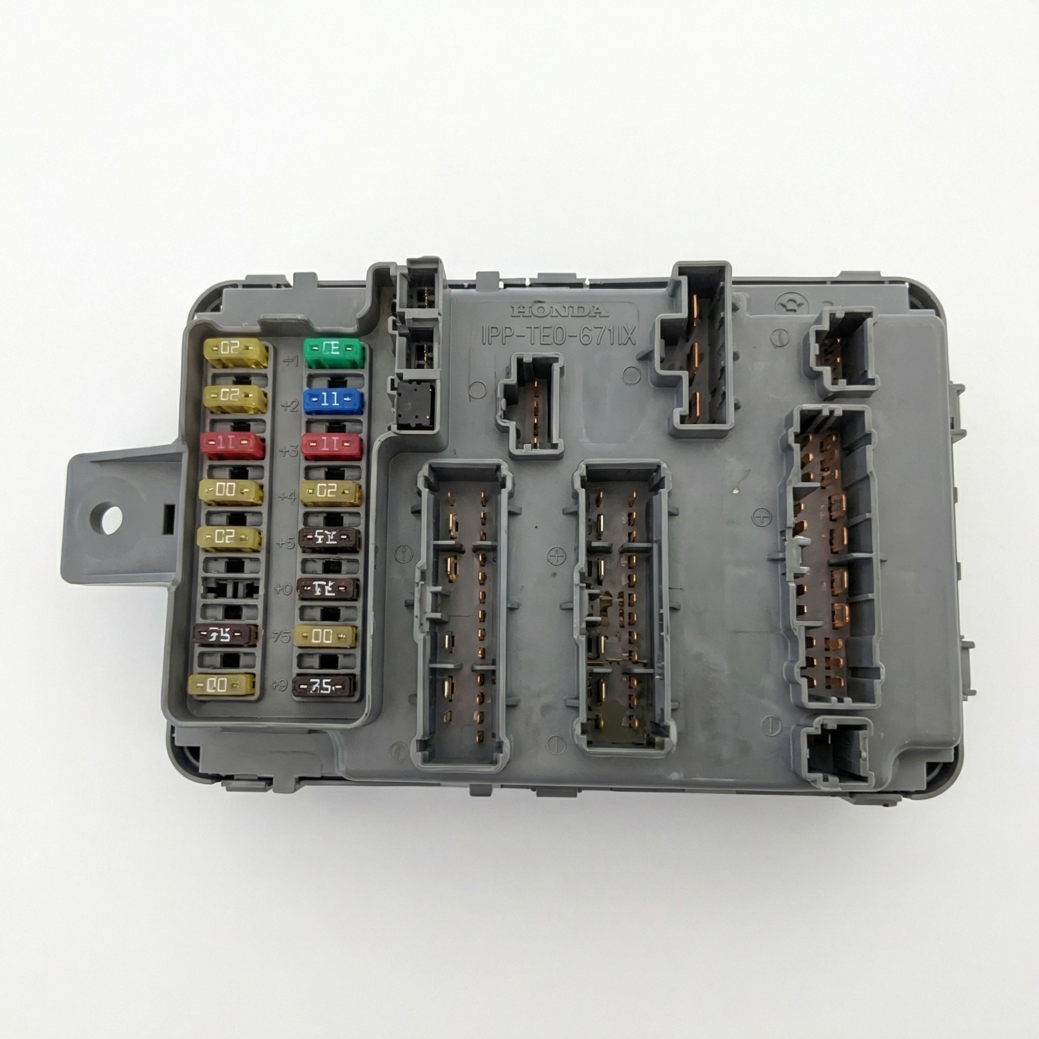 2011-2014 Jeep Compass Fuse Box (Used OEM)