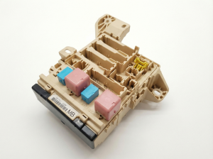 2007-2009 Toyota Camry Cabin Fuse Box (Used OEM)