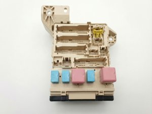 2007-2012 Lexus ES350 Cabin Fuse Box (Used OEM)