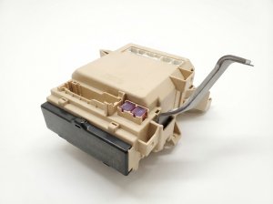 2007-2011 Toyota Camry Fuse Box (Used OEM)