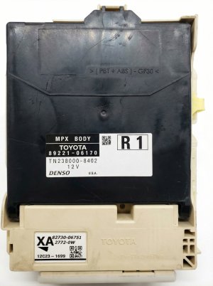 2012-2014 Toyota Camry Fuse Box (Used OEM)