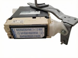 2012-2014 Toyota Camry Fuse Box (Used OEM)
