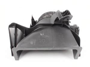 2005-2008 Dodge Magnum Heater Motor Housing (Used OEM)