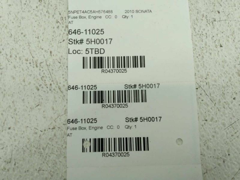 2008-2010 Hyundai Sonata Engine Fuse Box (Used OEM)