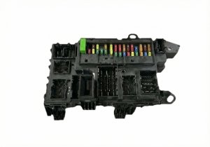 2017 Ford F-150 Engine Fuse Box with 110V Power Converter (Used OEM)