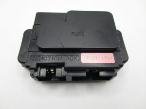 2013-2018 Toyota AVALON Engine Fuse Box (Used OEM)