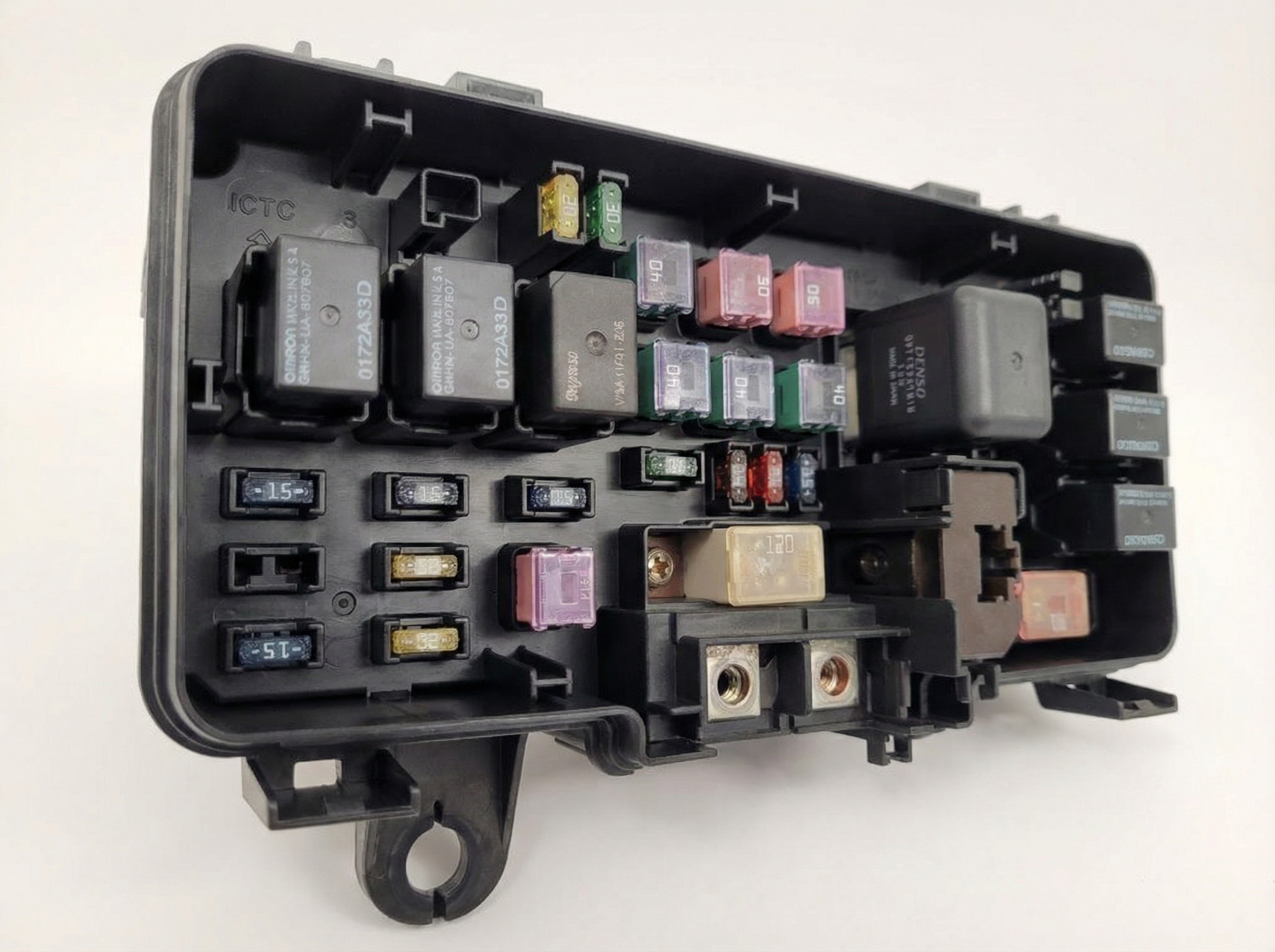 1999-2004 Honda Odyssey Engine Compartment Fuse Box (Used OEM)