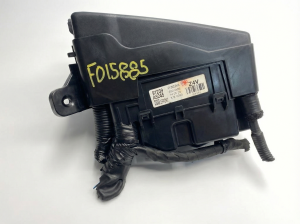 2014-2015 Hyundai Elantra Engine Fuse Box (Used OEM)