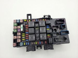 2005 Ford F-150 Interior Fuse Box Central Junction Box (Used OEM)
