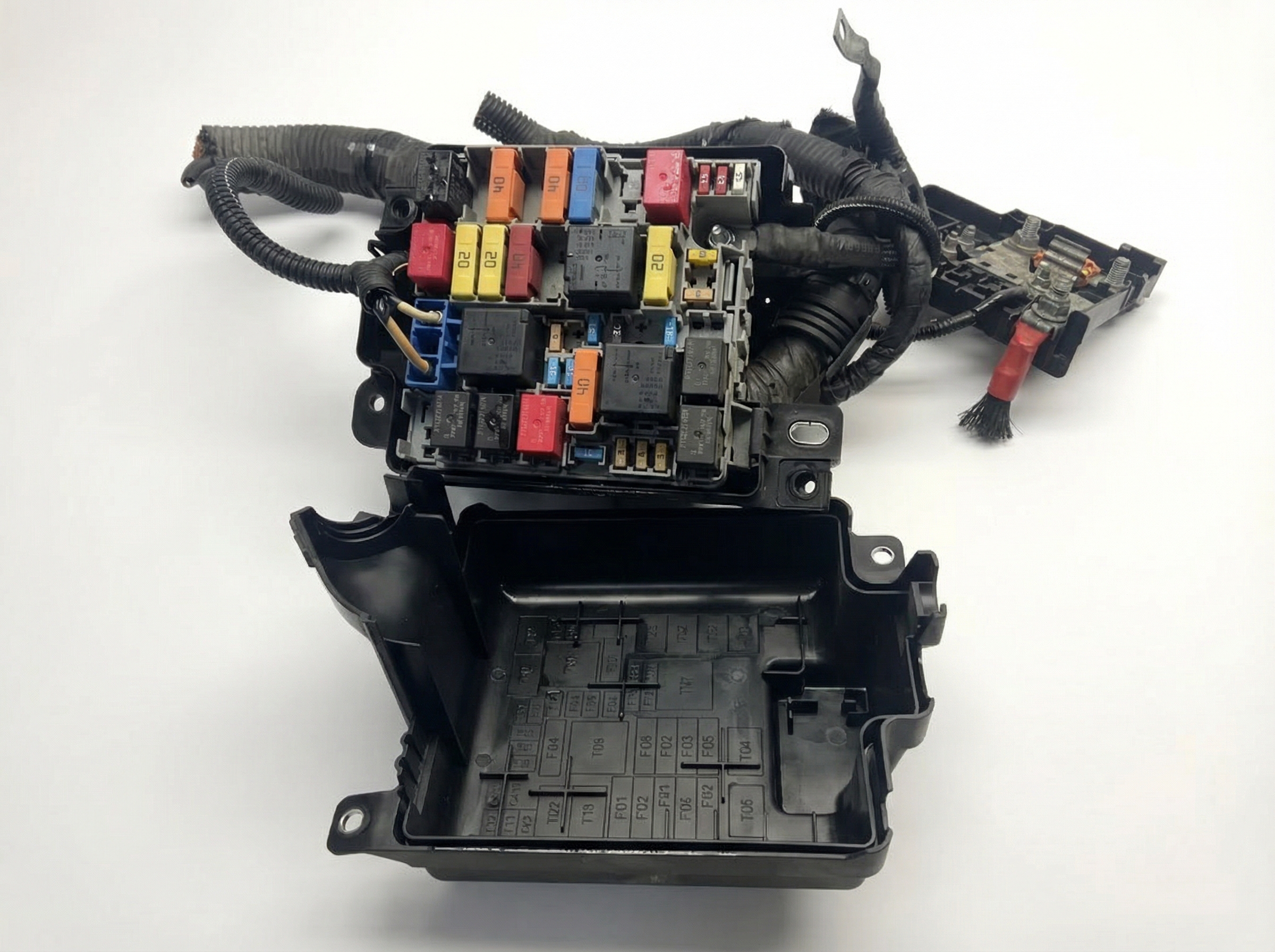 2015-2022 Ram ProMaster City Engine Fuse Box (Used OEM)
