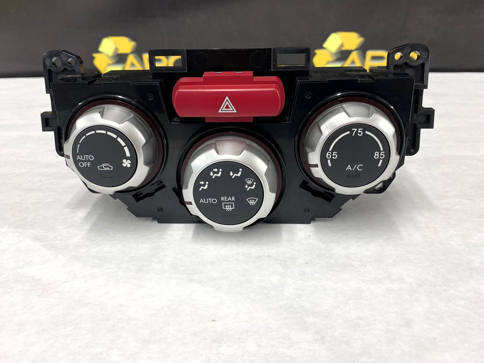 2009-2010 Subaru Impreza Automatic Temperature Control Assembly (Used OEM)