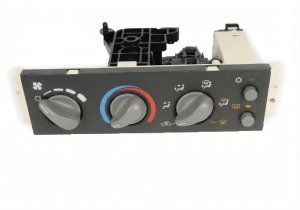 2003-2005 Pontiac Sunfire Temperature Control Module (Used OEM)