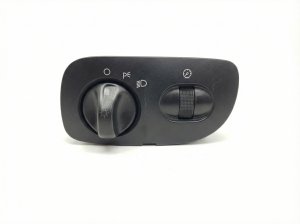 2000-2003 Ford F-150 Headlight Switch without Fog Lights (Used OEM)
