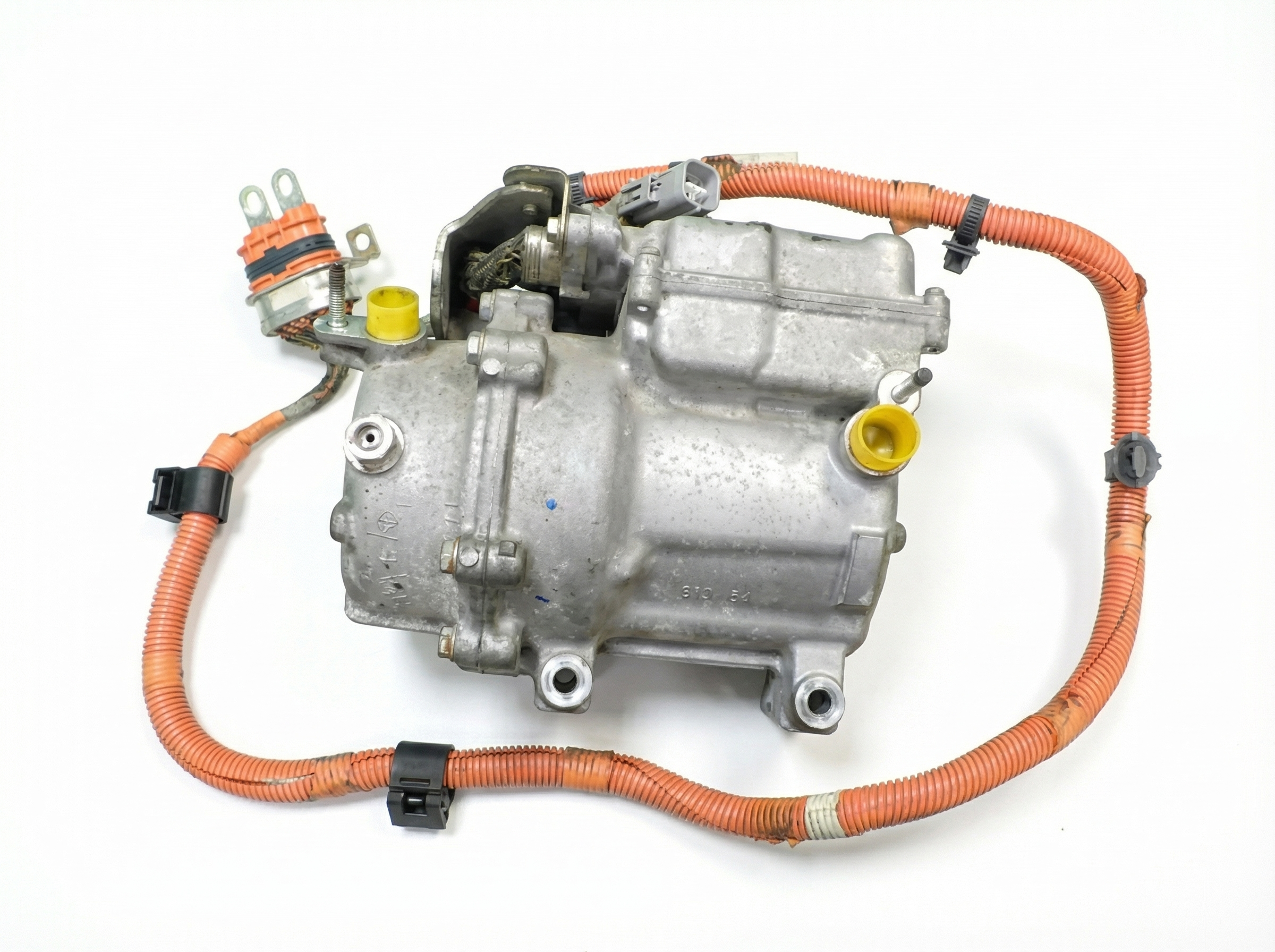 2018-2022 Mitsubishi Outlander PHEV A/C Compressor Assembly (Used OEM)