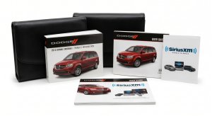 2014 Chrysler Town &amp; Country Owners Manual (Used OEM)