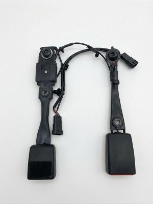2021-2023 Ford Bronco Sport Center and Outer Seat Belt Buckle - Rear, Right (Passenger) (Used OEM)