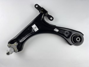 2022-2026 Hyundai Tucson Lower Control Arm - Front, Left (Driver) (Used OEM)