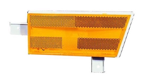 Front Left (Driver) Side Marker Light Assembly for 1992 - 1995 Oldsmobile 88, Bumper Mounted; Replacement with  5976161