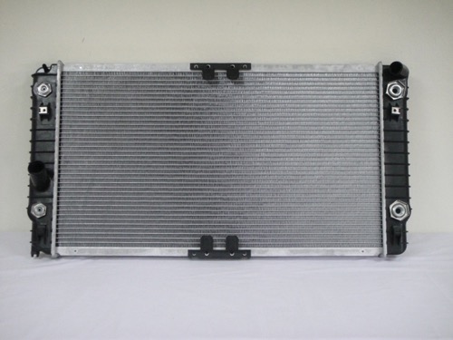Radiator Assembly for 1995 - 1996 Oldsmobile Aurora,  52497512, Replacement
