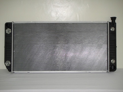 Radiator Assembly for 1994 - 1999 GMC Yukon with Air Conditioning, GAS, OEM 89019344, Factory Replacement Design, Replacement