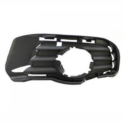 2008 - 2011 Mercedes Benz C300 Front Bumper Insert (Left / Driver Side)