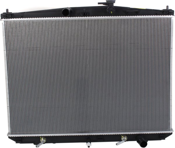 Radiator for 2014-2016 Toyota Highlander, 3.5 Liter, with Tow Package, Replacement