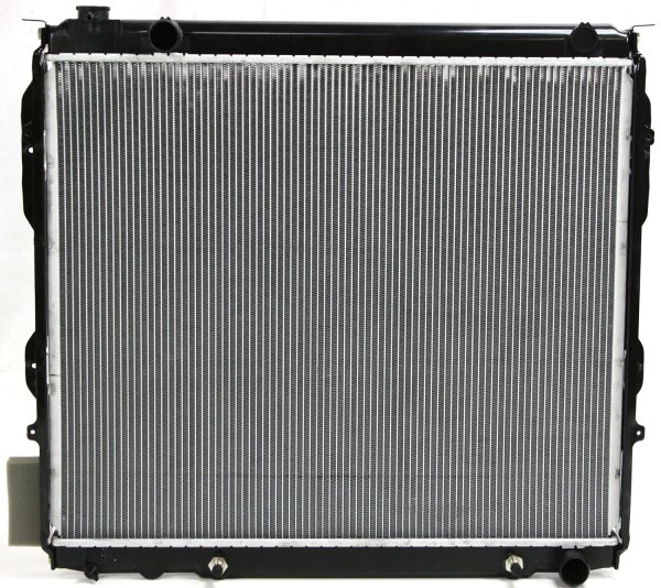 Radiator for Toyota Tundra 2005-2006, Sequoia 2001-2007, V8, Double Cab, Replacement