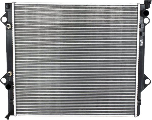 Radiator for Toyota 4Runner (2003-2009), FJ Cruiser (2007-2012), 6 Cylinder, Replacement