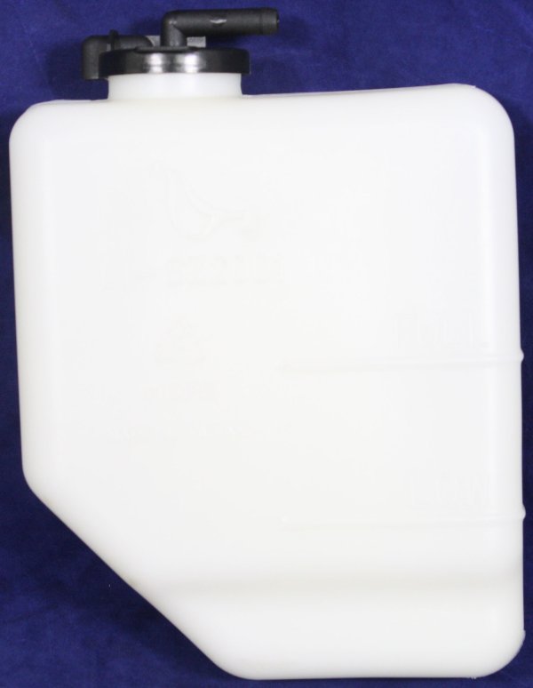 Coolant Reservoir for Suzuki Esteem 1995-2002, Aerio 2002-2007, Replacement