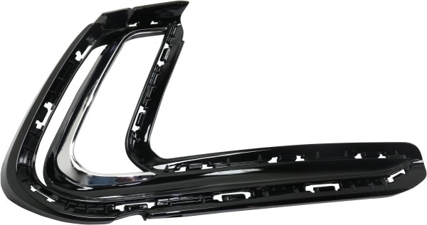 2017 - 2018 Hyundai Elantra Front Bumper Insert (Right / Passenger Side)