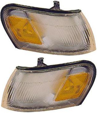 Corner Light Pair/Set for 1993-1997 Toyota Corolla - Right (Passenger) and Left (Driver) Assembly Replacement