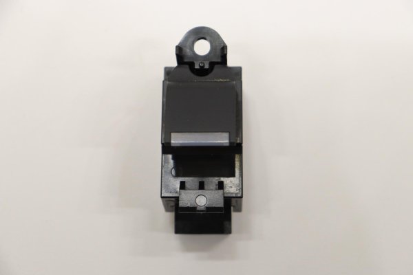 2015, 2016, 2017, 2018, 2019 Jaguar XE Single Window Switch - Rear (OEM)