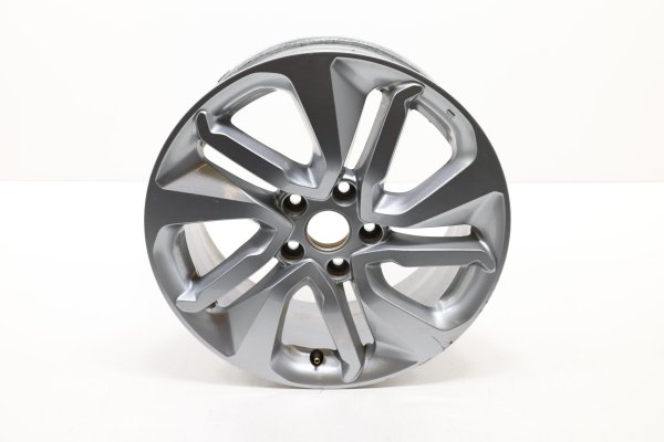 OEM 17-inch 10-Spoke Silver Painted Alloy Wheel for 2018, 2019, 2020 Honda Accord