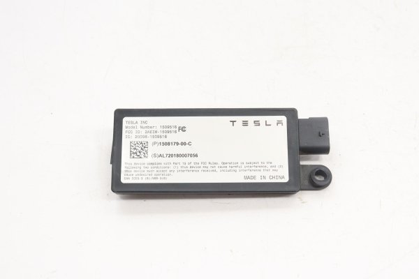 2020, 2021, 2022, 2023 Tesla Y Front Windshield Triple Camera Assembly - Rear (OEM)