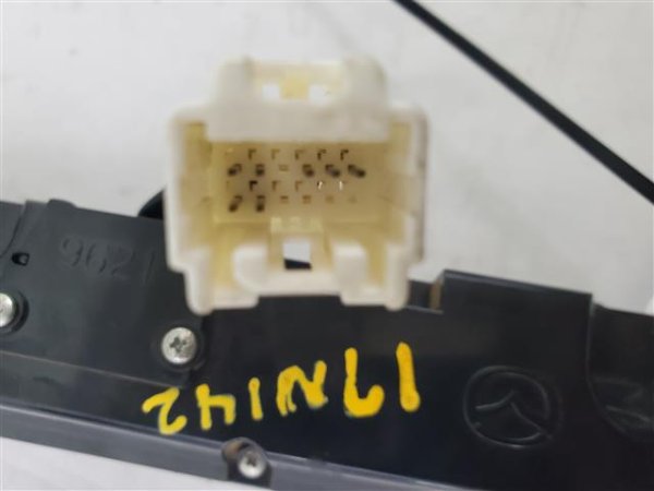 2006, 2007 Mazda 3 Radio Information Display Screen (OEM)