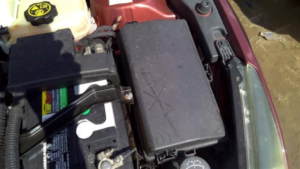 OEM Gray Engine Fuse Box for 2011, 2012, 2013, 2014 Chevrolet Cruze