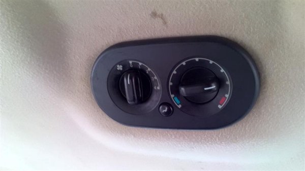 2002, 2003, 2004, 2005 Ford Explorer Roof-Mounted Temperature Control Module - Rear (OEM)