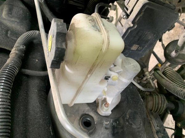 2011, 2012, 2013, 2014, 2015, 2016, 2017 Chevrolet Equinox Brake Master Cylinder (OEM)