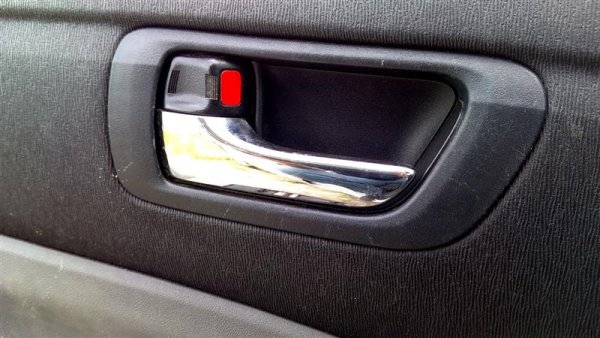 2004, 2005, 2006, 2007, 2008, 2009 Toyota Prius Chrome Interior Door Handle - Left (Driver) (OEM)