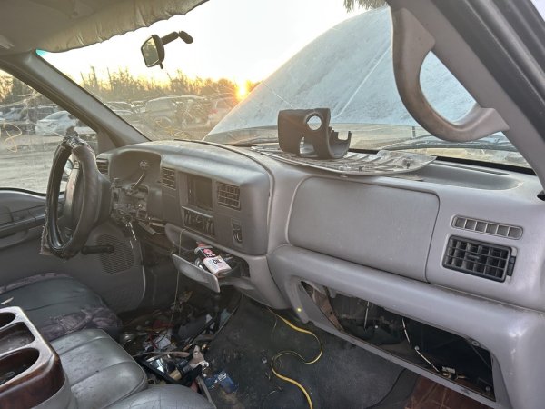 OEM Gray Dashboard Air Bag with Cover Module for 1999, 2000, 2001, 2002, 2003, 2004, 2005 Ford - Right (Passenger)