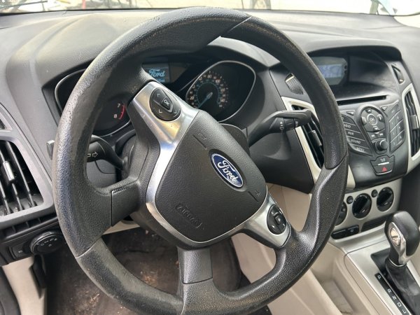 OEM Black Tilt Steering Column with Cruise and Radio Controls for 2012 Ford