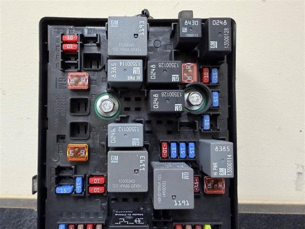 OEM Engine Fuse Box for 2011, 2012, 2013, 2014 Chevrolet Cruze