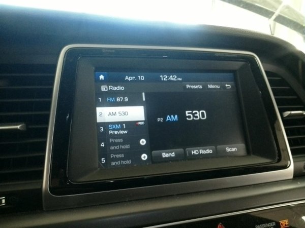 OEM Gray AM-FM-XM Radio with Display for 2018, 2019 Hyundai Sonata