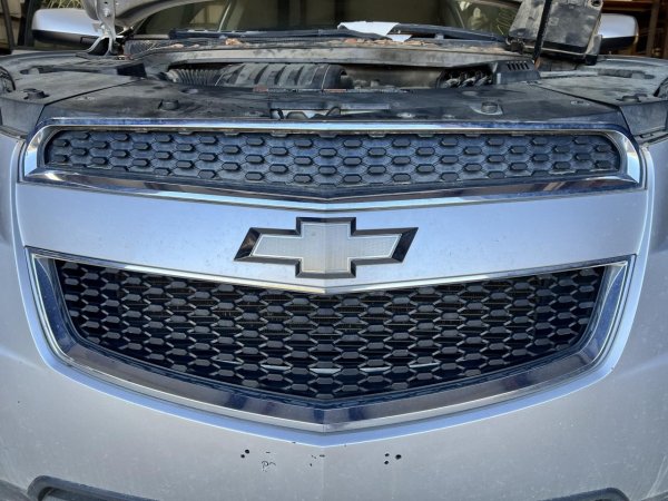 2012, 2013, 2014, 2015 Chevrolet Equinox Silver Grille - Upper (OEM)