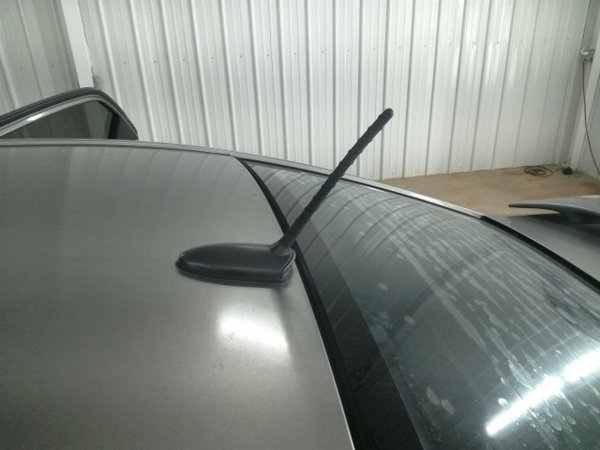 OEM White Roof Mount Mast Antenna for 2010, 2011, 2012, 2013 Kia Forte