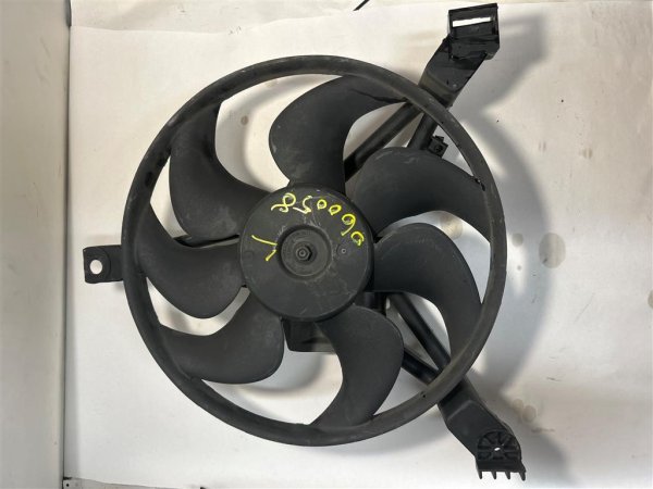 1998 Oldsmobile Intrigue Radiator and Condenser Fan Motor Assembly - Left (Driver) (OEM)