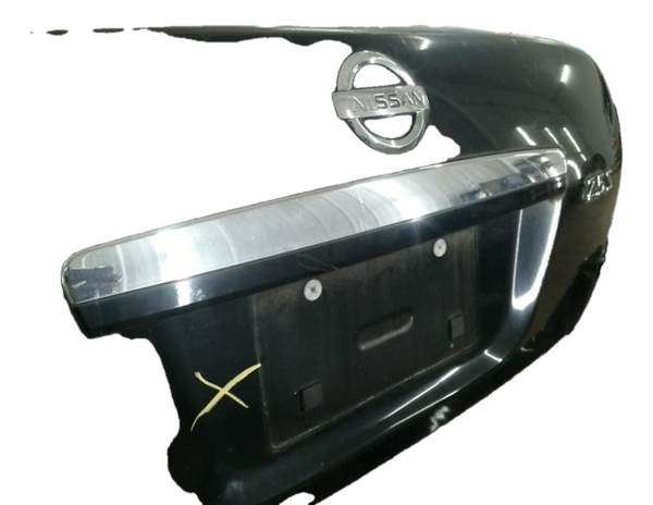 OEM Black and Chrome Tail Finish Panel for 2007, 2008, 2009 Nissan Altima - Rear