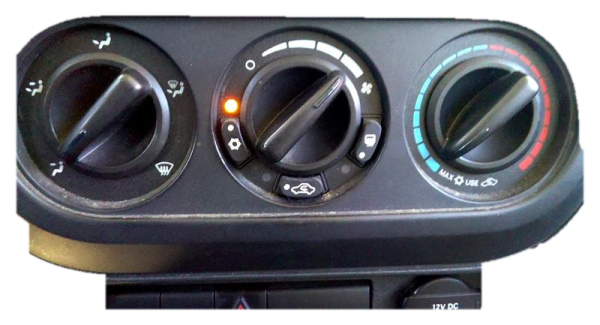 2007, 2008, 2009 Jeep Compass Temperature Control Module with Heated Seat and Wiper Controls - Rear (OEM)