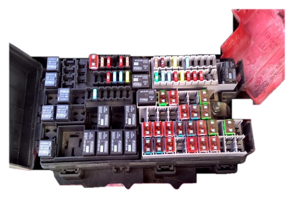 OEM Engine Fuse Box with Fog Lamps for 2011, 2012 Ford Explorer