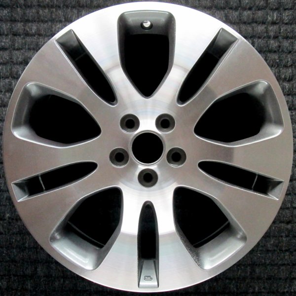 2007, 2008, 2009 Subaru Outback Machined w/ Silver Pockets Alloy Wheel (OEM)